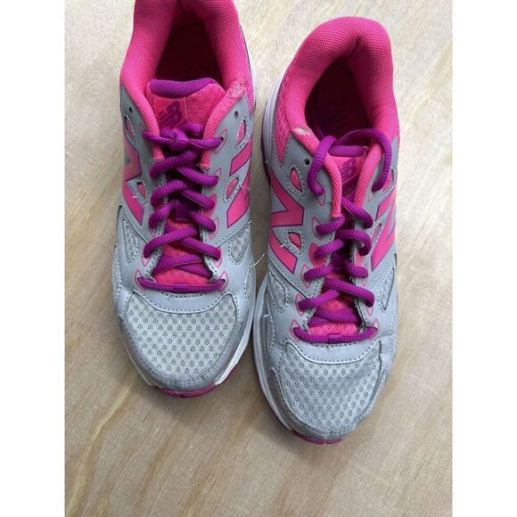 New Balance 680v3 Women’s Hot Pink 6.5 Sneakers Shoes - Picture 4 of 11